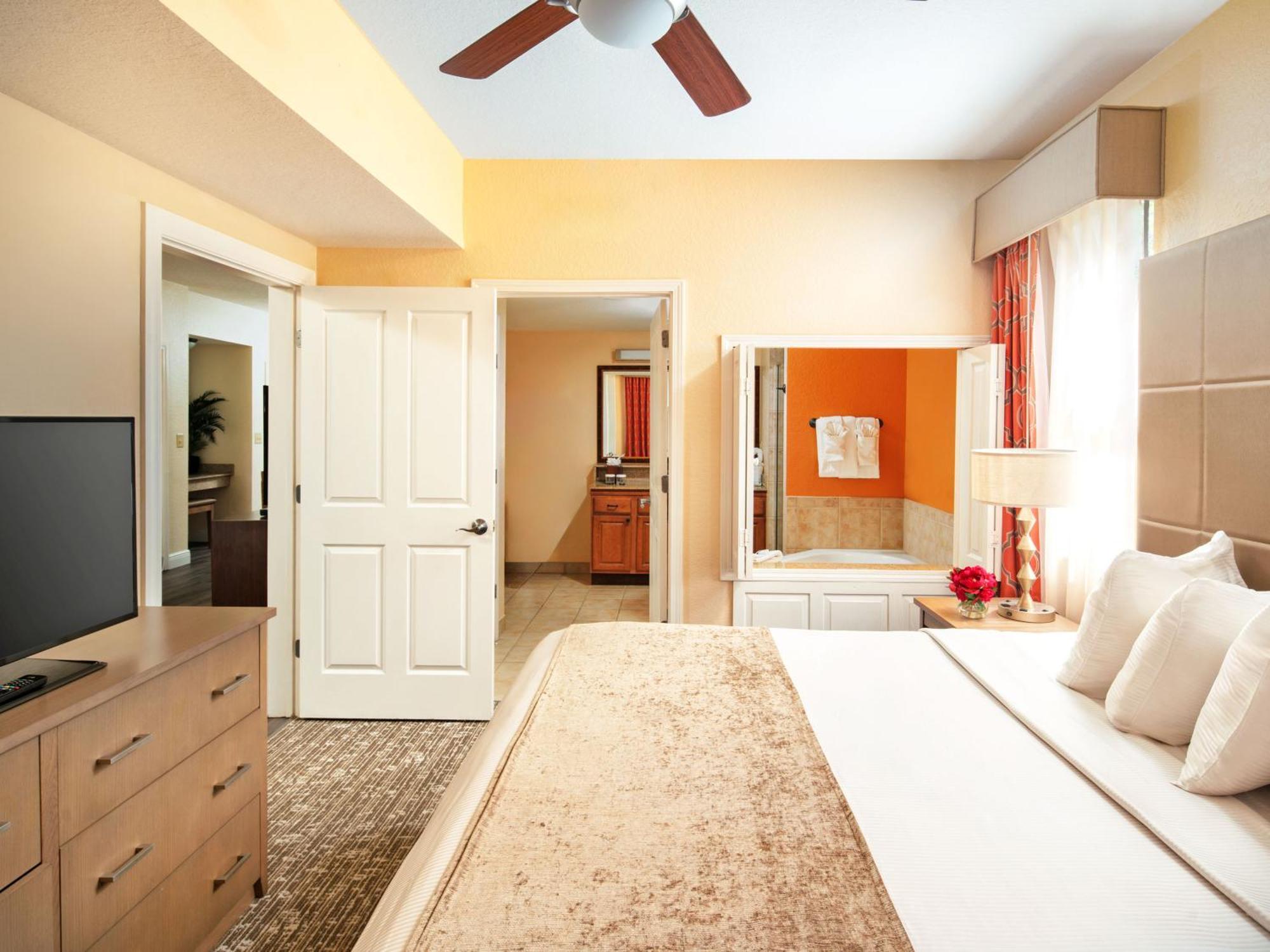 Floridays Orlando Two & Three Bed Resort